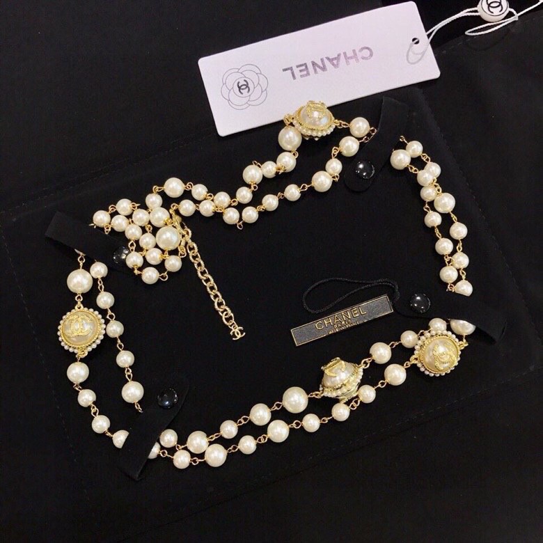 Ch*el brooches
